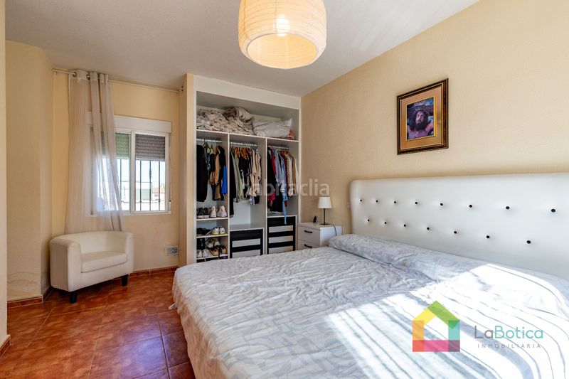 Foto ee1190d3-aa34-46fe-a376-2830e93dd684. Casa adossada amb calefacció a Carmena