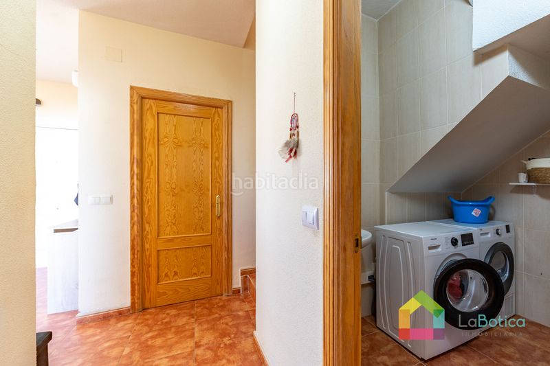 Foto f3149d6b-4617-4965-af5f-d9756e7bc194. Casa adossada amb calefacció a Carmena