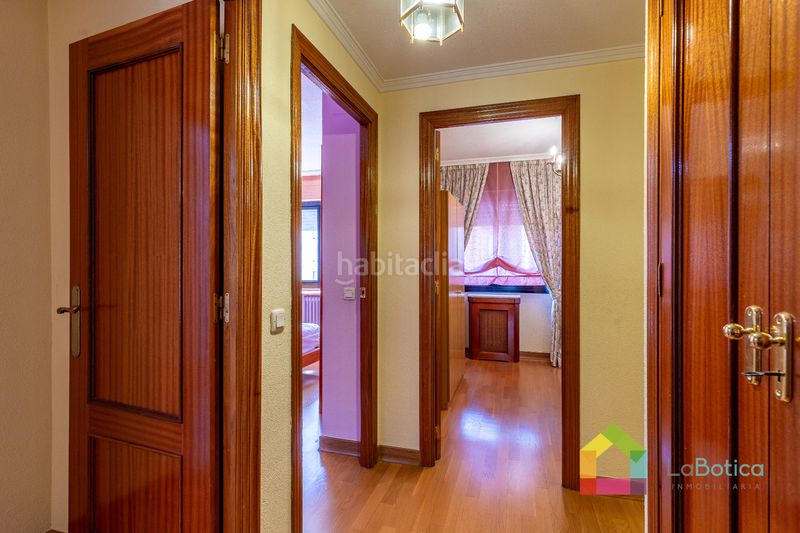 Foto b56250a5-ba12-4c8c-a957-947081bd20e8. Pis amb calefacció aparcament a Buenavista-Valparaíso-La Legua Toledo