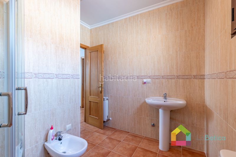 Foto 99db7fc5-142b-4009-81b6-f11fa7e9e8e5. Xalet amb calefacció a Gálvez