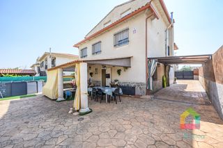 Chalet in Santa Olalla