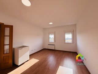 Appartamento in Ajofrín. Piso de 3 dormitorios en ajofrín – listo para entrar a vivir