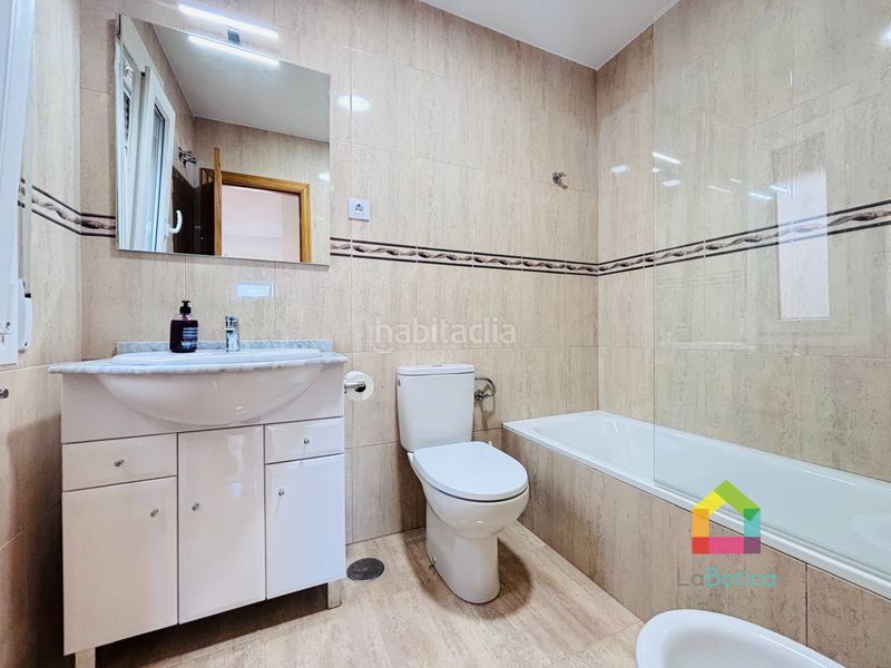 Foto d1acbe98-f54b-47b6-b74f-a94d0f14d9a5. Pis a Ajofrín