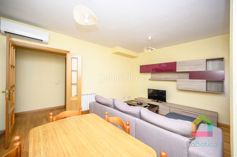 Foto 1e52cb3e-9227-4b72-ae14-6ef93cb2c3bf. Apartament amb aparcament piscina a Avenida Europa-San Antón Toledo