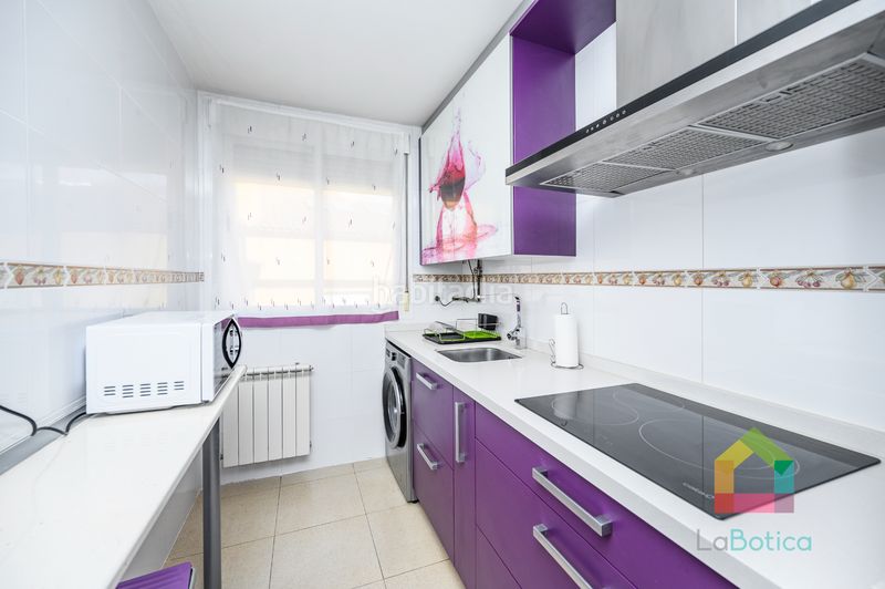 Foto 208cd5a8-28c9-43af-a6f0-4d67c63eb897. Apartament amb aparcament piscina a Avenida Europa-San Antón Toledo
