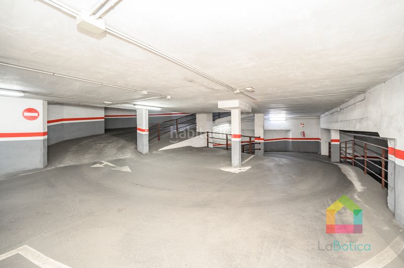 Foto 3f06dcc5-4d1a-4bd4-b7fc-831305ced53e. Apartament amb aparcament piscina a Avenida Europa-San Antón Toledo