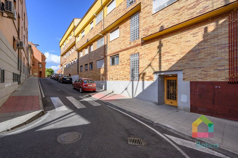 Foto 43465b94-42d0-4d6f-8f14-318346c75267. Apartament amb aparcament piscina a Avenida Europa-San Antón Toledo