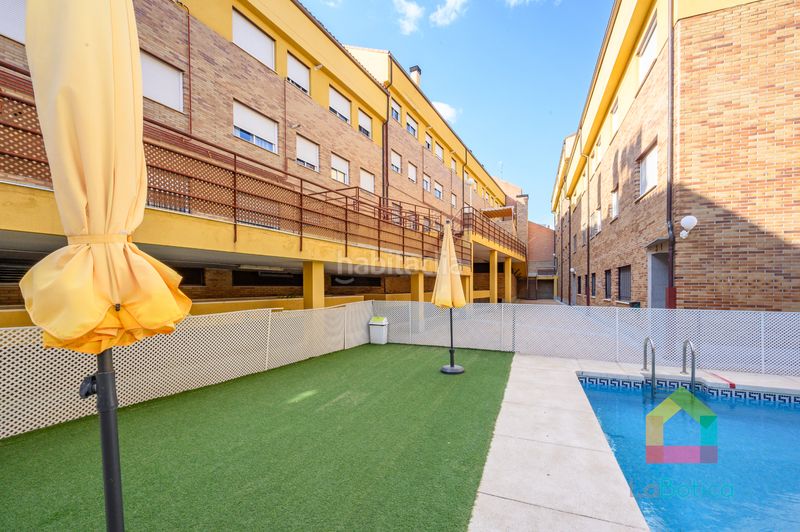 Foto 9ad93dc2-d34a-4f98-a4ff-1e08f8be7f31. Apartament amb aparcament piscina a Avenida Europa-San Antón Toledo