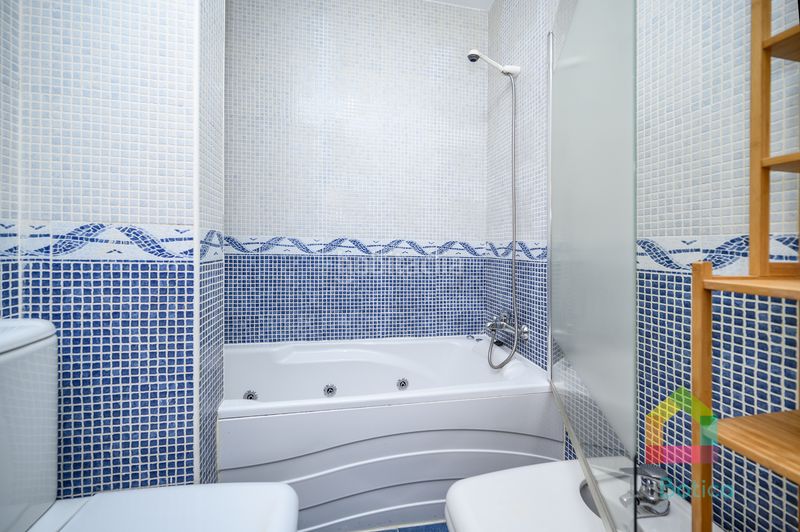 Foto d4170aab-7fe5-4384-a2bc-e9389837b86d. Apartament amb aparcament piscina a Avenida Europa-San Antón Toledo