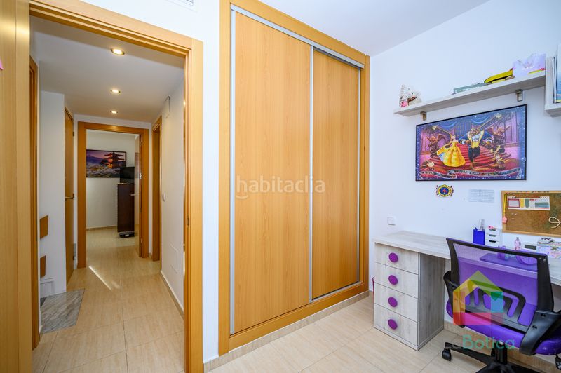 Foto d1cd9e18-74fd-412b-9f9d-a1c0fb99f7e0. Casa aparellada amb calefacció piscina a Magán
