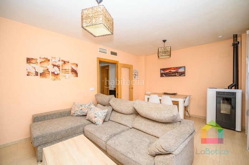 Foto e44f3bd3-ea2a-4efe-96ce-7b155e17d4c6. Casa aparellada amb calefacció piscina a Magán