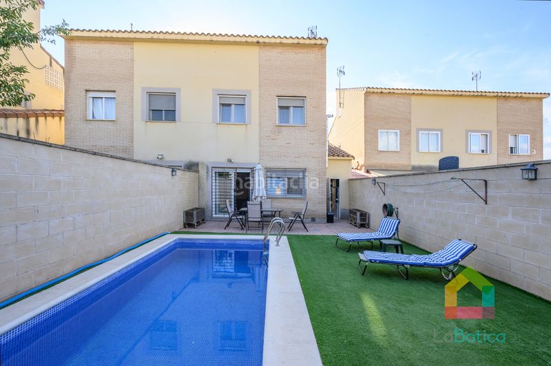 Foto fc178873-bfb1-4706-a51b-92fcdde44572. Casa aparellada amb calefacció piscina a Magán