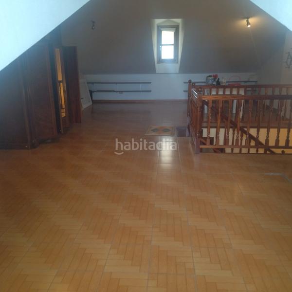 Foto 2940f5ba-3d14-4253-8133-105b57330174. Casa adossada amb calefacció aparcament a Egia Donostia - San Sebastián