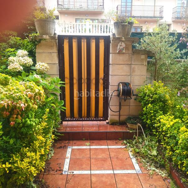 Foto 981e31a4-e4e1-4700-b209-14e454dd6d72. Casa adossada amb calefacció aparcament a Egia Donostia - San Sebastián