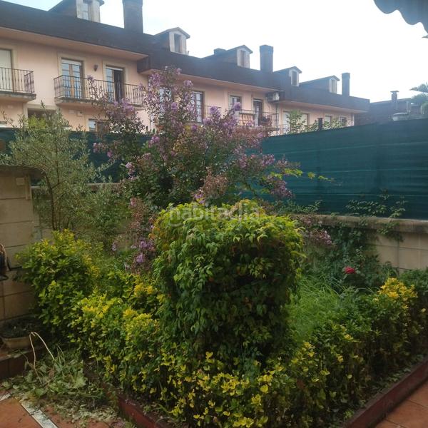 Foto ee08eb86-cd2f-42d6-a476-63991f3c1bc8. Casa adossada amb calefacció aparcament a Egia Donostia - San Sebastián