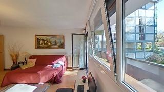 Piso en Larratxo pasealekua 40. Hermoso piso con salón, tres habitaciones, cocina-comedor, dos b