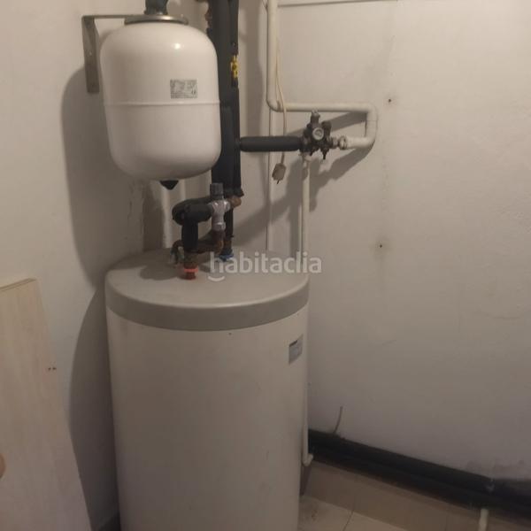 Foto 191d5b86-28b7-4bed-ac2b-cf010323acce. Semi detached house with heating parking in Egia Donostia - San Sebastián