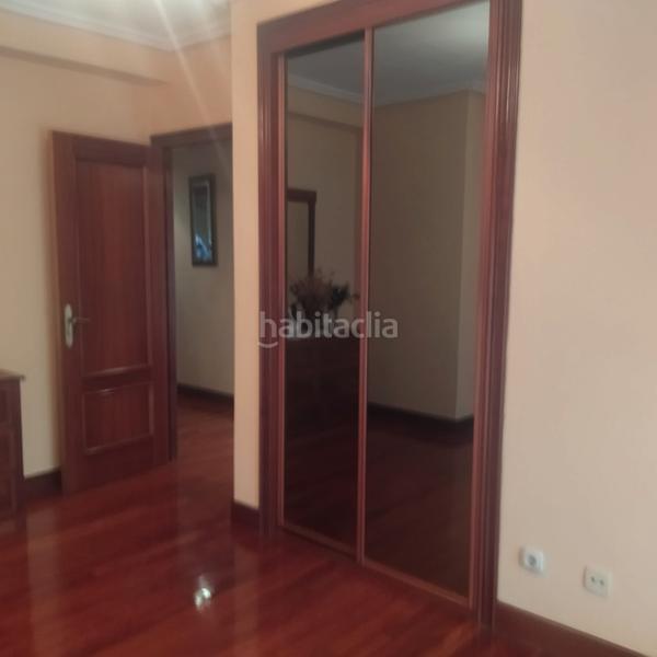 Foto ba25d2cb-adfb-4fe7-a878-0d6aad7de1f1. Semi detached house with heating parking in Egia Donostia - San Sebastián