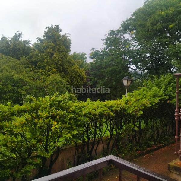 Foto c7d433d0-948d-4bbf-9107-39896bce0a2a. Semi detached house with heating parking in Egia Donostia - San Sebastián