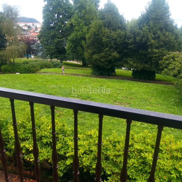 Foto fbd07ca1-7a36-438d-a7e8-4819e16daa22. Semi detached house with heating parking in Egia Donostia - San Sebastián