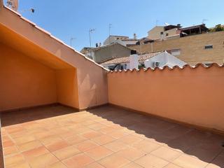 Dplex  Carrer sard. Dplex invertido ullastrell
