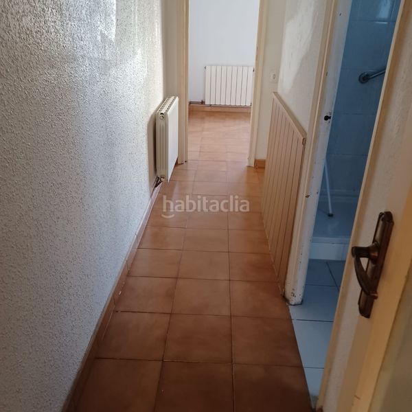 Foto ad81834e-358b-449f-bb74-d8c637bd2bbe. Pis a San Pere Terrassa