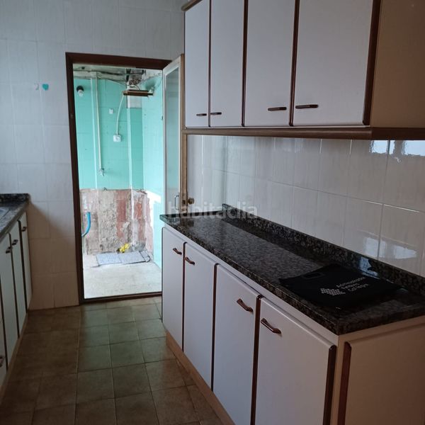 Foto e91e0e59-bb72-421c-a743-16183f4ef0e2. Pis a San Pere Terrassa