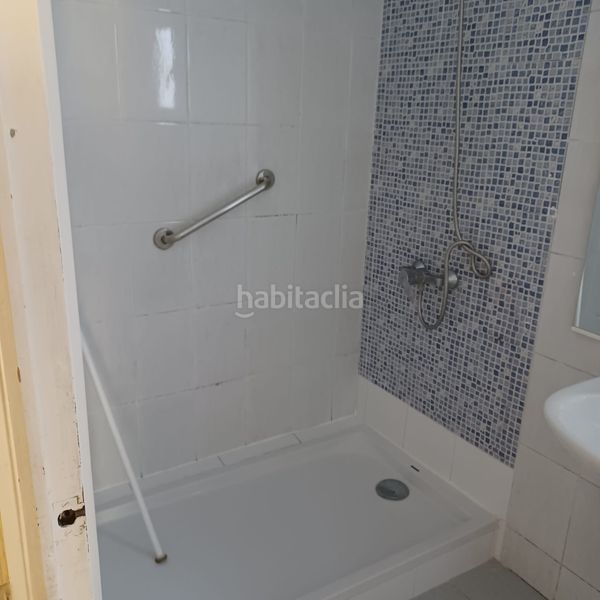 Foto f7f54646-d7f2-4c74-8fb7-c904cd1dbfb4. Pis a San Pere Terrassa