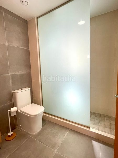 Foto e91e1707-1e29-442f-90f5-37011fb6c851. Casa aparellada amb xemeneia calefacció aparcament piscina a Viladecavalls