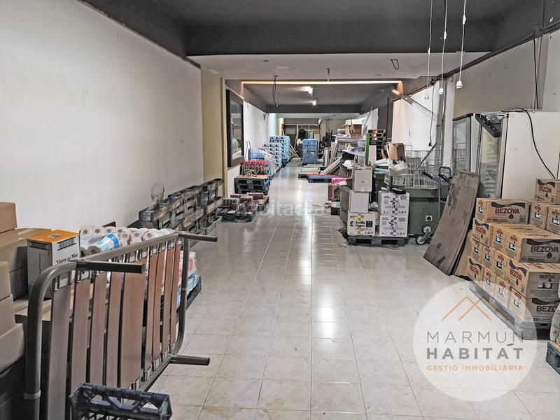Foto 60823c2c-854b-4f6d-af79-4e04c7ef563c. Alquiler local comercial  con salida humos en Mataró