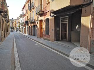Lloguer Local Comercial a Centre. Local comercial con salida humos
