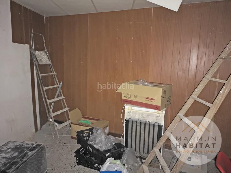 Foto 19ab9746-b945-424c-85ee-70a3f1302907. Local comercial  con salida humos en Mataró