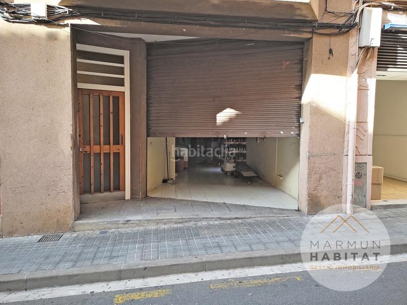 Foto f3256801-17ee-4fcc-98de-fcbde3f4c3ca. Local comercial  con salida humos en Mataró