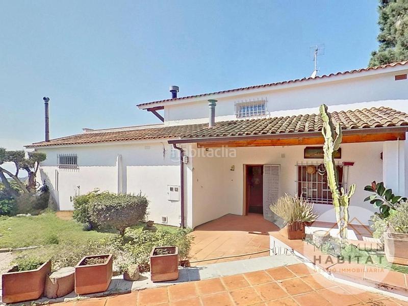 Foto 6f29da89-5d92-47c7-b9d9-75b1f6284288. Haus mit parking pool in Canet de Mar