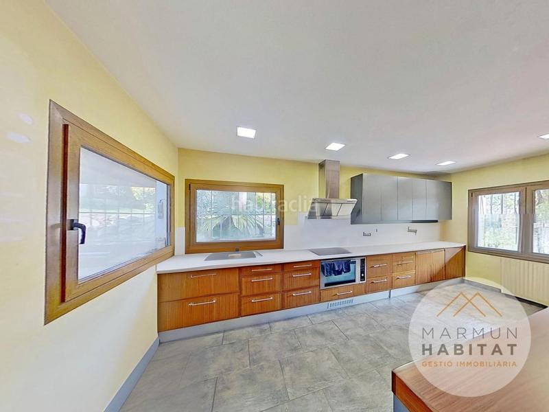 Foto b5a0d2e7-65a1-400f-b4ce-75c82aa55e77. Haus mit parking pool in Canet de Mar