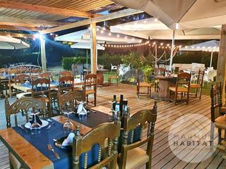 Haus in Sant Iscle de Vallalta. Masía antiguo molino de aguarestaurante con inquilino