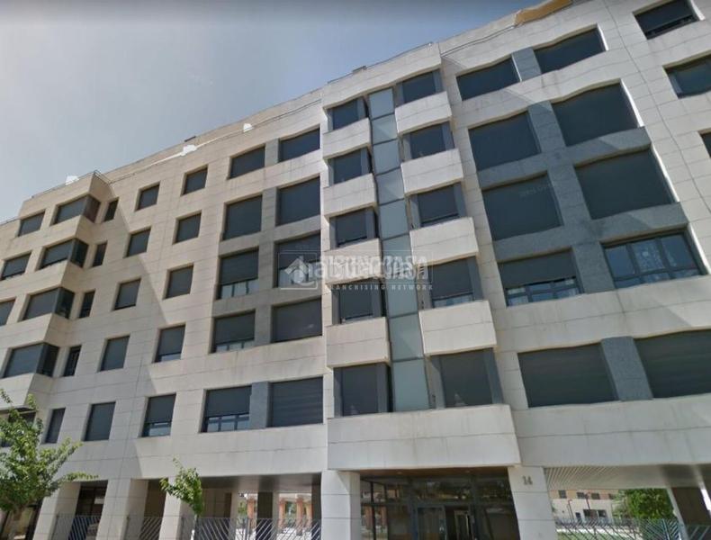 Foto 9392f0a7-8206-498a-8729-81680c2d3609. Piso  en venta en La Rubia Valladolid