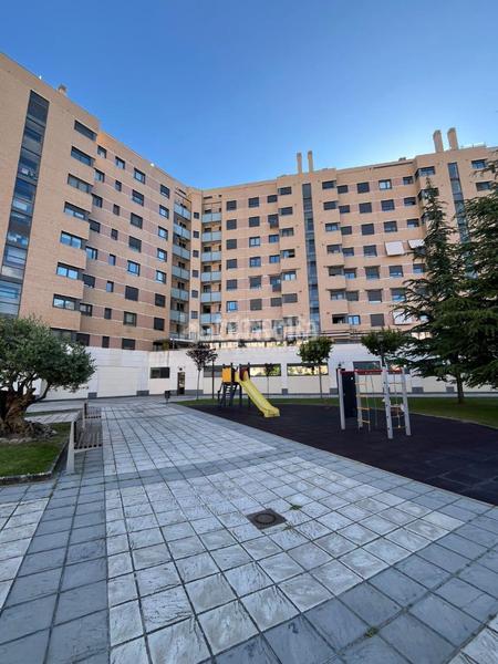 Foto b1caf252-dda6-4463-9481-2c48417dec5d. Piso  en venta en La Rubia Valladolid