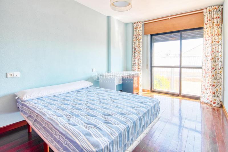 Foto a586a069-a87c-4af4-a5e9-2c21e7af06a9. Casa pareada casa en venta en Las Villas - Valparaiso - El Peral Valladolid