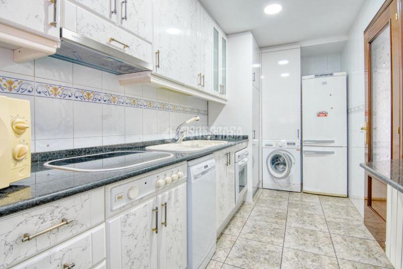 Foto c2dba500-321f-42cb-bd6e-9e12e18614d9. Casa pareada casa en venta en Las Villas - Valparaiso - El Peral Valladolid