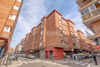 Etagenwohnung  Calle mota. Piso en venta en valladolid