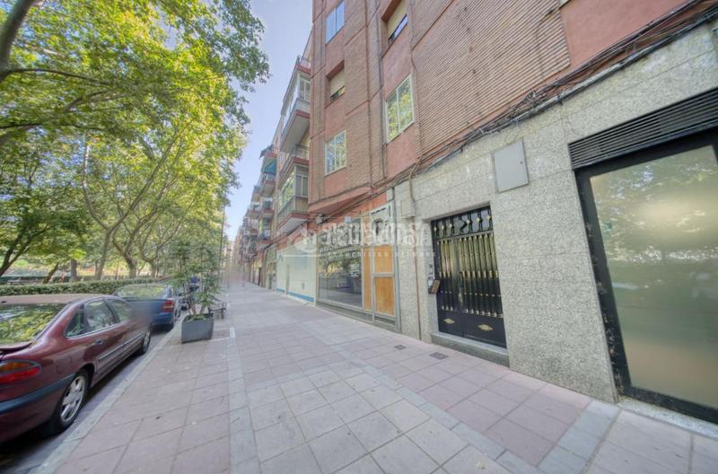 Foto 3d065d54-ce17-4bf2-b470-3a42400f6108. Affitto locale commerciale in La Rubia Valladolid