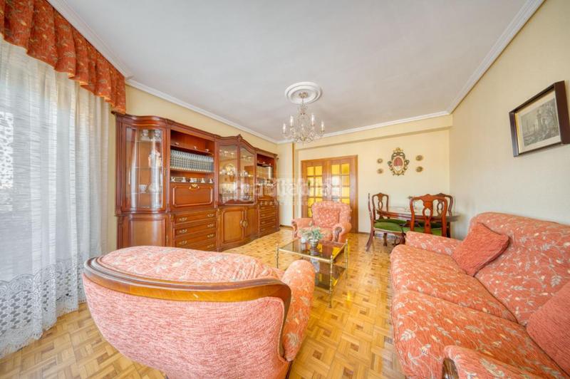 Foto a00ac5f2-4d6b-4ea7-9c6b-662e2b8ea876. Piso  en venta en La Rubia Valladolid