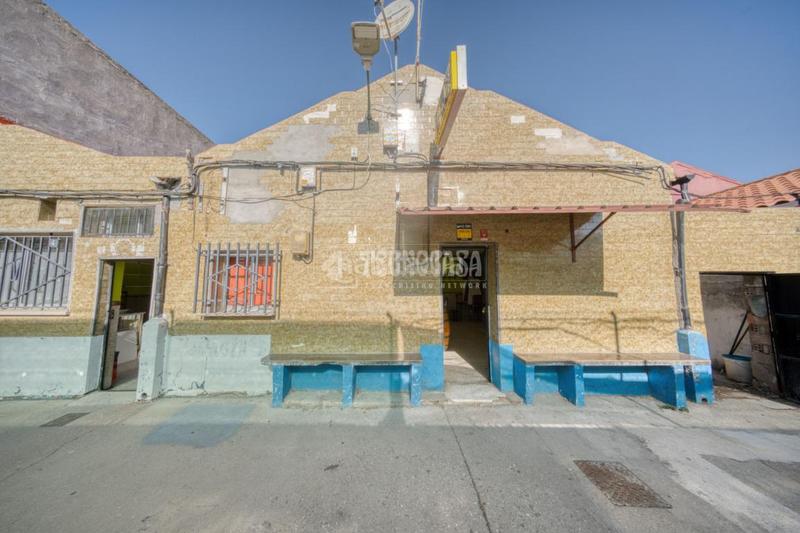 Foto 27037fa0-97d3-40dc-b1ad-96fe3a2d0475. Casa pareada casa en venta en Las Villas - Valparaiso - El Peral Valladolid