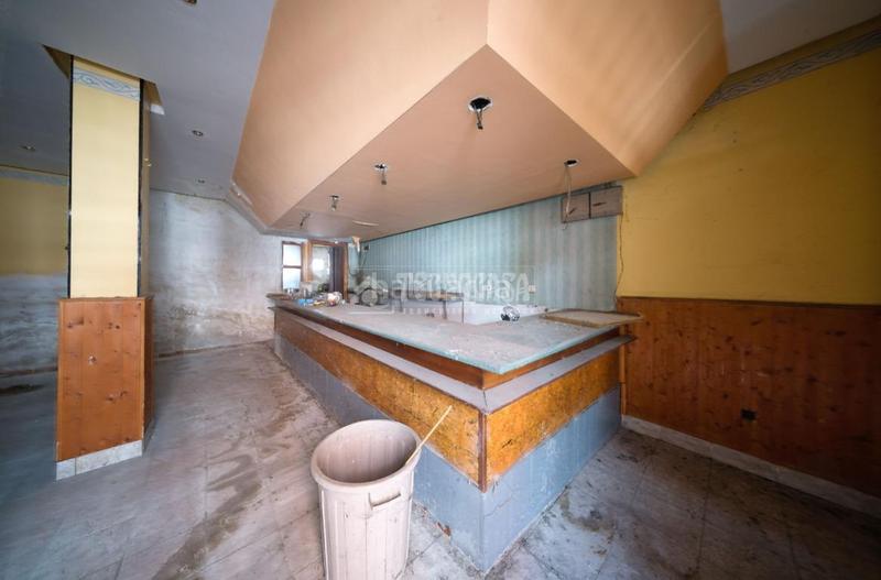 Foto a062879a-315c-4b3a-aeaa-4569ce1f5d90. Local commercial dans La Rubia Valladolid