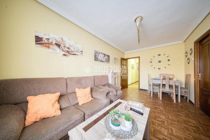 Foto 0adace8a-3a13-4388-80cb-202f53530a20. Piso  en venta en La Rubia Valladolid