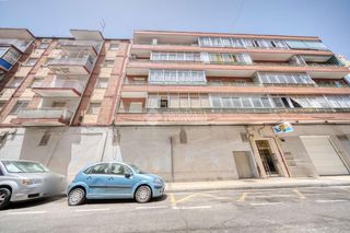 Flat  Calle joaquin maria jalon. Piso en venta en valladolid