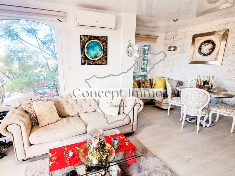 Foto 0baf3d11-1bda-4a6b-81fb-e501a39d1aec. Planta baja apartamento en planta baja moderno y amueblado con una gran terraza con vistas al mar y piscina! en Adeje