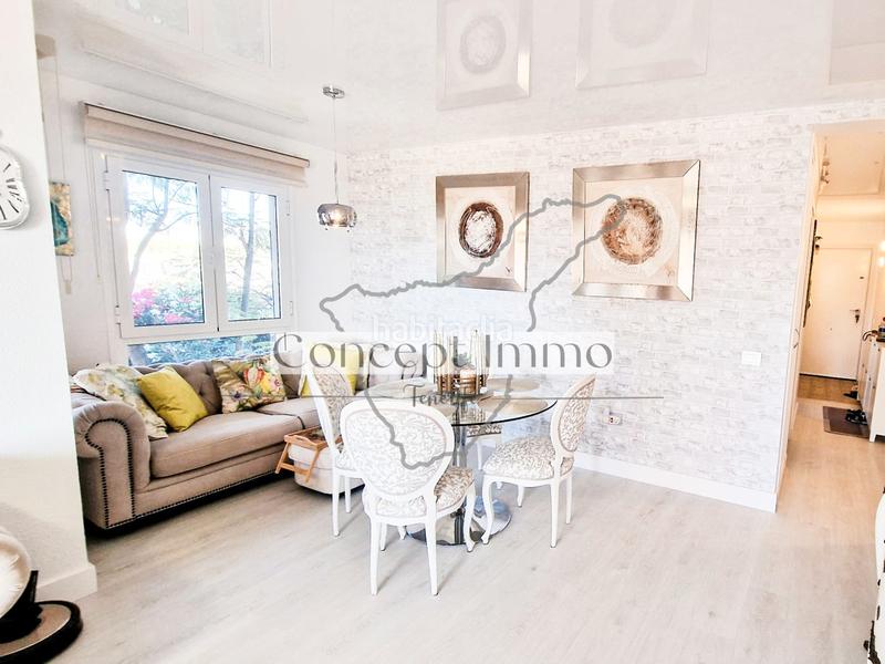 Foto 32e240e0-4d1b-4f8b-89ac-17f3da1ffd54. Planta baja apartamento en planta baja moderno y amueblado con una gran terraza con vistas al mar y piscina! en Adeje