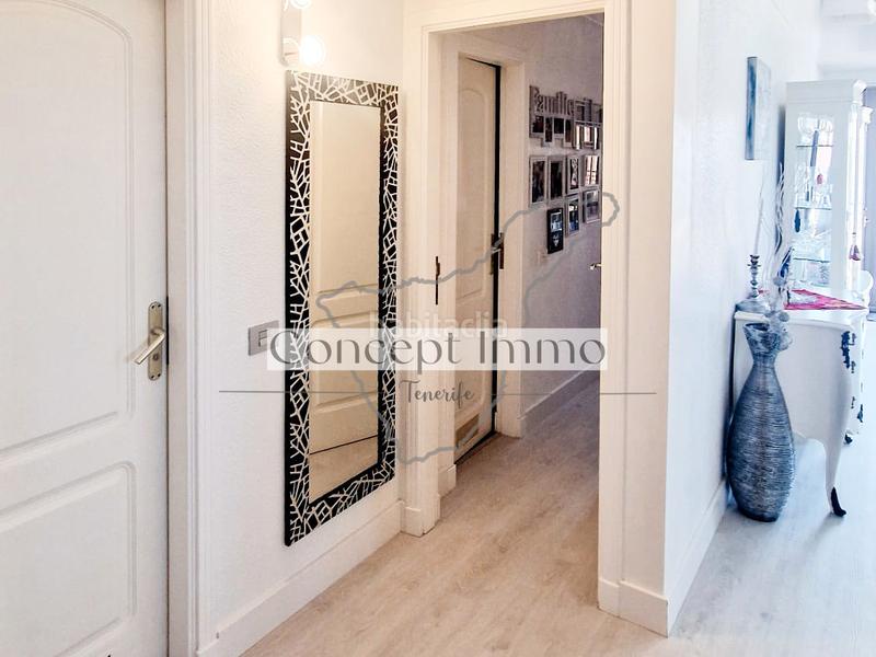 Foto f7541839-a163-4d7b-8a98-9cba68cc8f37. Planta baja apartamento en planta baja moderno y amueblado con una gran terraza con vistas al mar y piscina! en Adeje